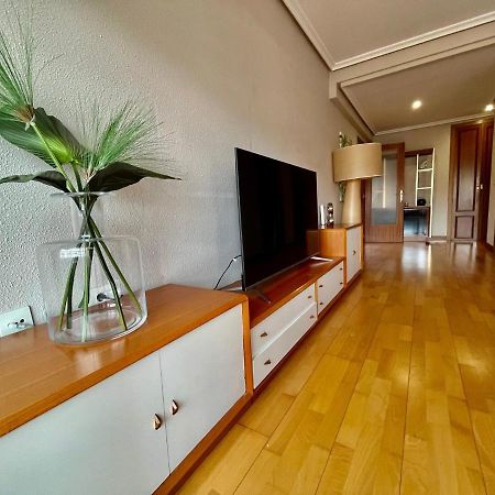 Atuaire Home Agradable Apartamento En El Centro De Burgos Parking Incluido Exteriör bild
